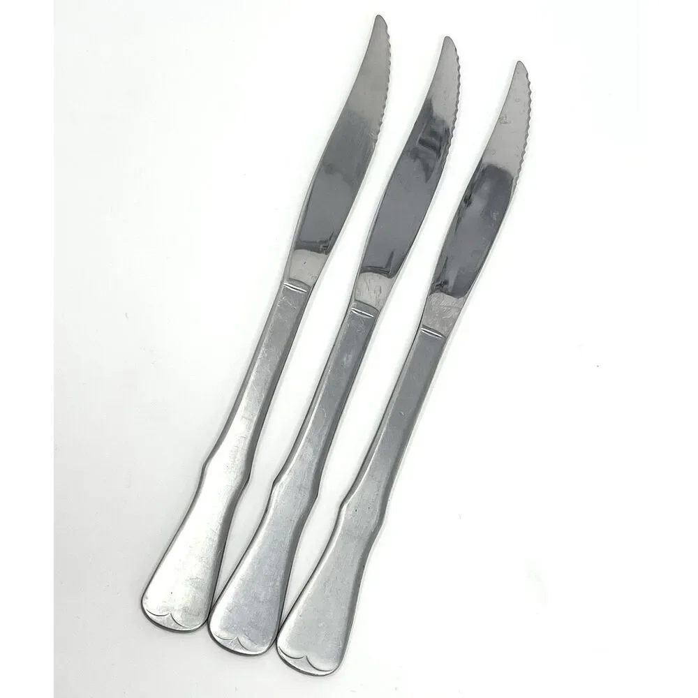 Oneida Community Patrick Henry Solid Handle Serrated Steak Knives 8.5” Set Of 3